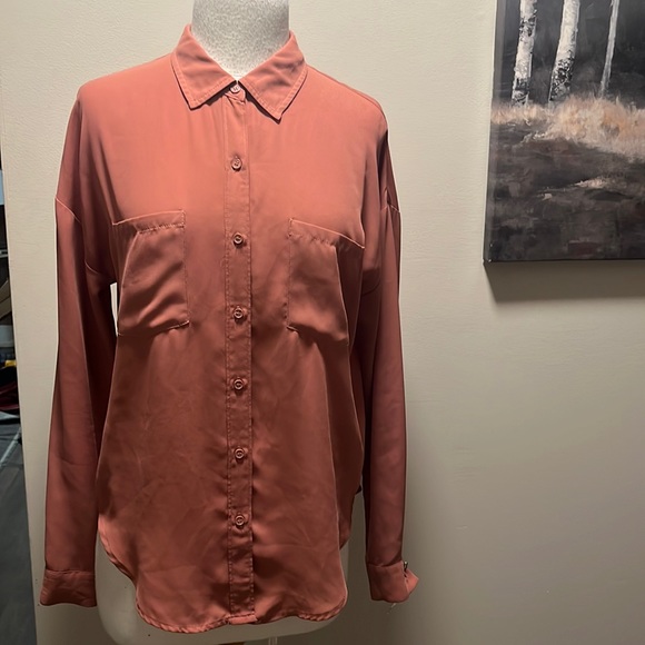 Forever 21 button down blouse - Picture 1 of 5
